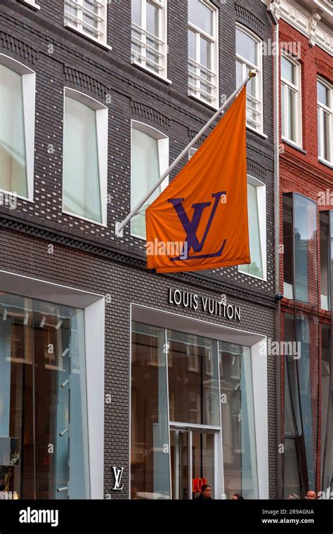 louis vuitton international plaza|Louis Vuitton nederland.